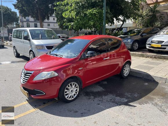 2013 LANCIA YPSİLON 0.9 BENZİNLİ EASYTRONİC 72.000 KM Boyasız