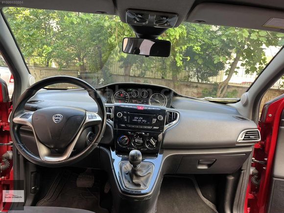 2013 LANCIA YPSİLON 0.9 BENZİNLİ EASYTRONİC 72.000 KM Boyasız