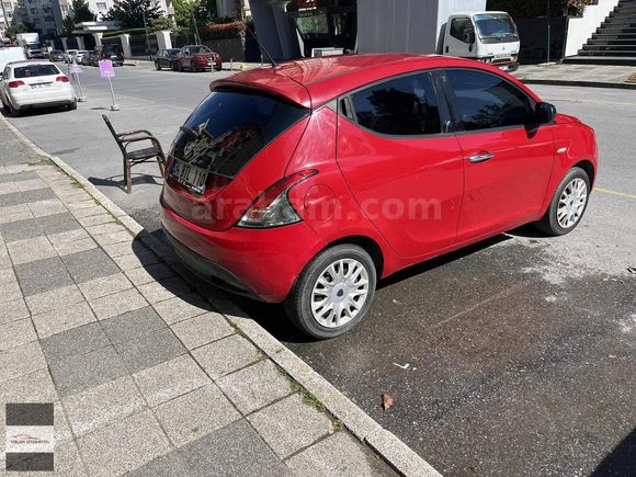 2013 LANCIA YPSİLON 0.9 BENZİNLİ EASYTRONİC 72.000 KM Boyasız