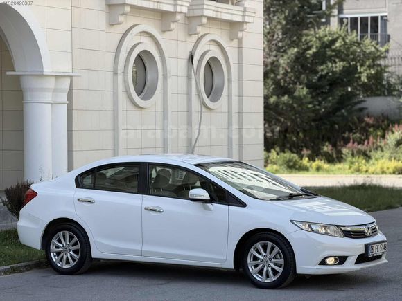 2014 HONDA CIVIC 1.6 İ VTEC PREMIUM 67 BİN KİLOMETRE HATASIZ