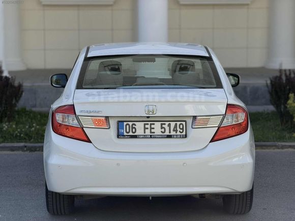 2014 HONDA CIVIC 1.6 İ VTEC PREMIUM 67 BİN KİLOMETRE HATASIZ