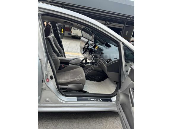 UT MOTORS EMSALSİZ HONDA FD6