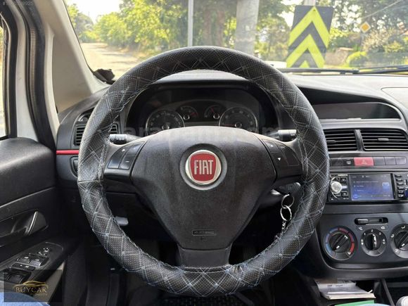 BUY CAR'DAN 2013 LİNEA 1.3 MULTİJET POP K.K 12 TAKSİT