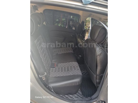Sahibinden Dacia Sandero 1.5 dCi Stepway 2015 Model 