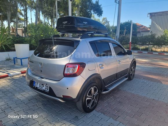 Sahibinden Dacia Sandero 1.5 dCi Stepway 2015 Model 