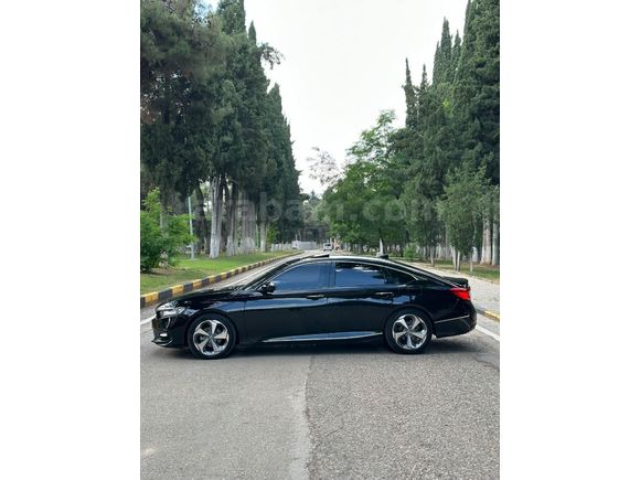 ECEMİR AUTO'DAN 22 HONDA ACCORD 1.5 VTEC EXECUTİVE PLUS HATASIZ