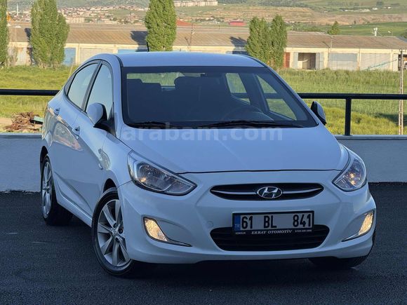 2017 ÇIKIŞ ACCENT BLUE HATASIZ BOYASIZ OTOMATİK DCT 7 İLERİ 80KM