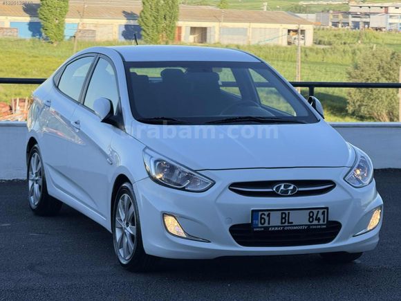 2017 ÇIKIŞ ACCENT BLUE HATASIZ BOYASIZ OTOMATİK DCT 7 İLERİ 80KM