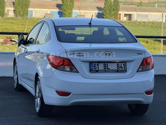 2017 ÇIKIŞ ACCENT BLUE HATASIZ BOYASIZ OTOMATİK DCT 7 İLERİ 80KM