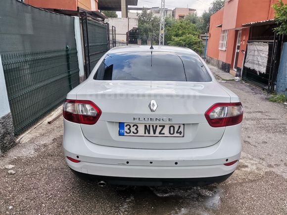 Boyasız değişensiz bol ekstralı bakımlı araç Megane 4 Takas Olur