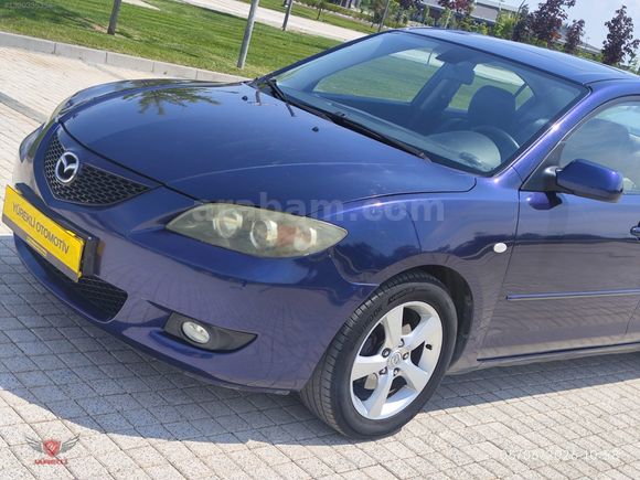 YÜREKLİ'DEN MAZDA 3 SANROUFLU 1.6 DYNAMİC+lpg
