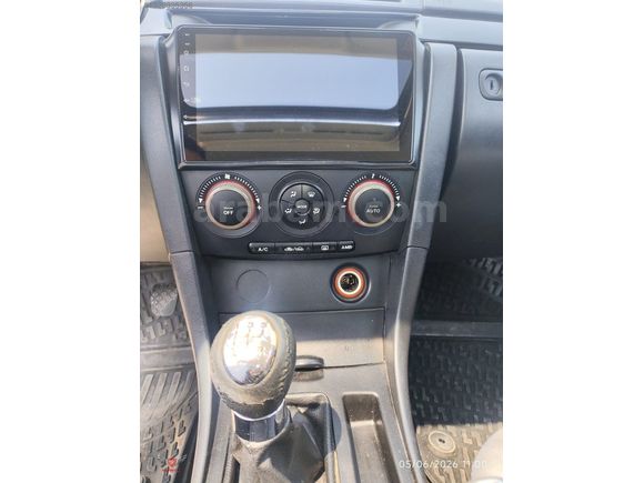 YÜREKLİ'DEN MAZDA 3 SANROUFLU 1.6 DYNAMİC+lpg