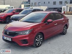 ASKALE'DEN 2022 HONDA CİTY 1.5 i-VTEC EXECUTİVE 49 BİN KM'DE