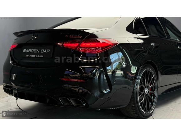 '''GARDEN''' 2023 C63 S E PERFORMANCE