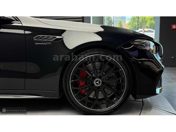 '''GARDEN''' 2023 C63 S E PERFORMANCE