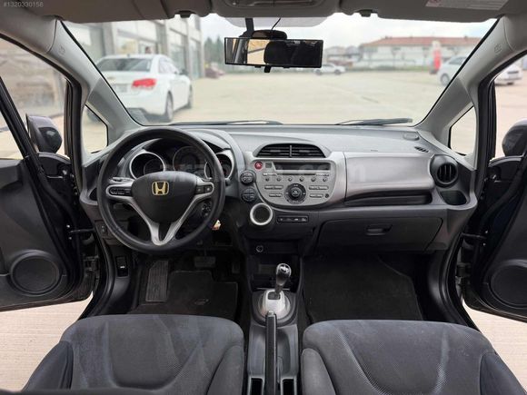 MAKYAJLI KASA HONDA JAZZ