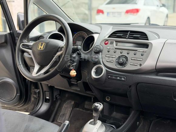 MAKYAJLI KASA HONDA JAZZ