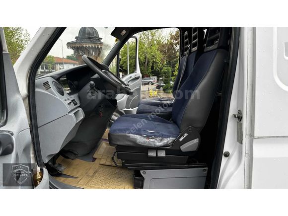 2009 İVECO 3.0 MOTOR ÇİFT TEKER KAMYONET RUHSATLI HATASIZ