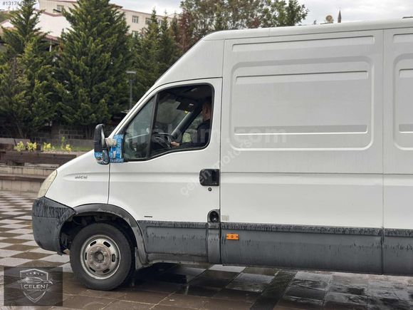 2009 İVECO 3.0 MOTOR ÇİFT TEKER KAMYONET RUHSATLI HATASIZ
