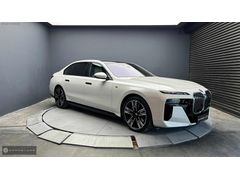 '''GARDEN''' 2023 BEYAZ /KREM HATASIZ xDRİVE60 M Excellence