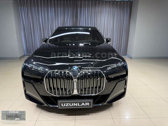 BAYİ 2025 BMW İ7 xDRIVE60 /A.AKS/THEATRE/MSJ/B&W/ SOĞUTMA 21JNT