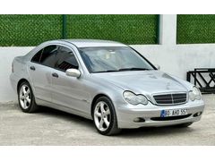 TR'de TEK 169.000KM'de KOLEKSİYONLUK C200CDI CLASİC
