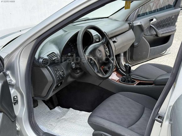 TR'de TEK 169.000KM'de KOLEKSİYONLUK C200CDI CLASİC