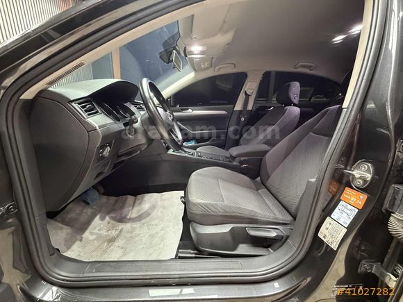 GÜRDOĞAN|2020PASSAT 1.5TSİ IMPRESSİON LED-LOGOGERİGRŞ-BOYASIZ