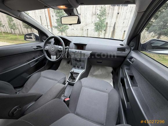 AUTO MER'DEN ASTRA - 1.3 CDTI - Essentia Konfor