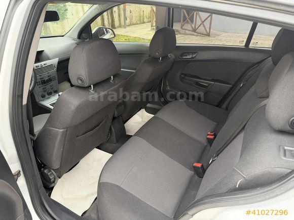 AUTO MER'DEN ASTRA - 1.3 CDTI - Essentia Konfor