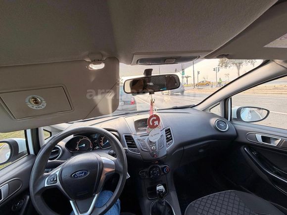 Sahibinden Ford Fiesta Trend 2013 Model 