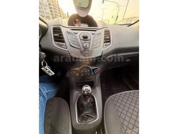 Sahibinden Ford Fiesta Trend 2013 Model 
