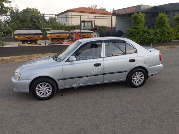 2001 MODEL HYUNDAİ ACCENT 1.3 LX HİDROLİK DİREKSİYON