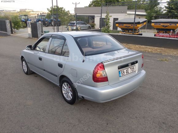 2001 MODEL HYUNDAİ ACCENT 1.3 LX HİDROLİK DİREKSİYON
