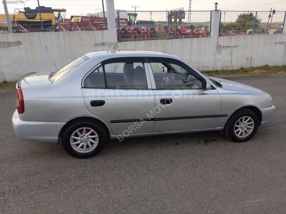 2001 MODEL HYUNDAİ ACCENT 1.3 LX HİDROLİK DİREKSİYON