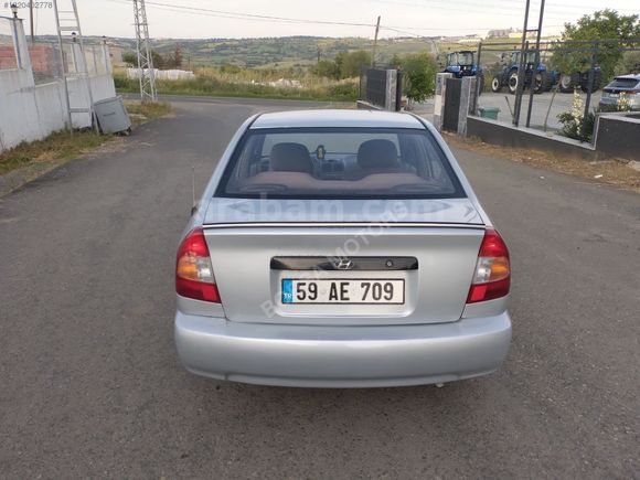 2001 MODEL HYUNDAİ ACCENT 1.3 LX HİDROLİK DİREKSİYON
