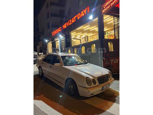 Sahibinden Mercedes - Benz E 200 Elegance 1998 Model 