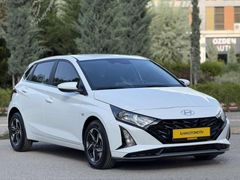 2024 i20 OTOMATİK+NAVİ+G.GÖRÜŞ HATASIZ BOYASIZ 12.000KM