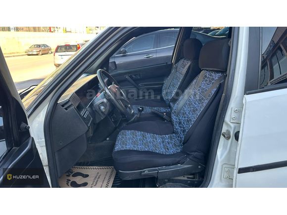 KUZENLER'den Değişensiz, Hasar kayıtsız, 3 parça boyalı TİPO S