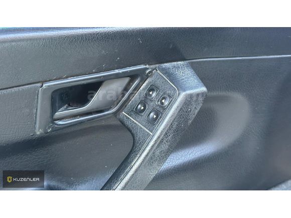 KUZENLER'den Değişensiz, Hasar kayıtsız, 3 parça boyalı TİPO S