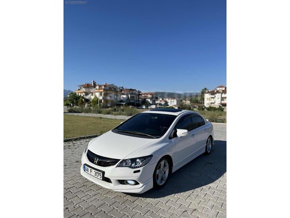 BAŞKARA OTOMOTİV'DEN HONDA CİVİC ELEGANCE FD6