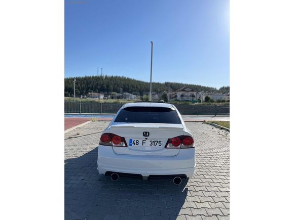 BAŞKARA OTOMOTİV'DEN HONDA CİVİC ELEGANCE FD6