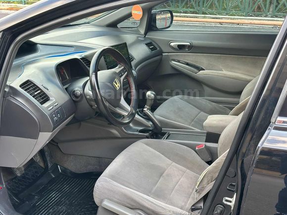 EMSALSİZ TEMİZLİKTE DEĞİŞENSİZ ELEGANS HONDA MANUEL