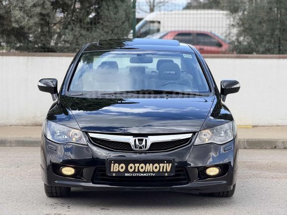 2011 MAKYAJLI KASA ELEGANCE OTOMATİK CİVİC