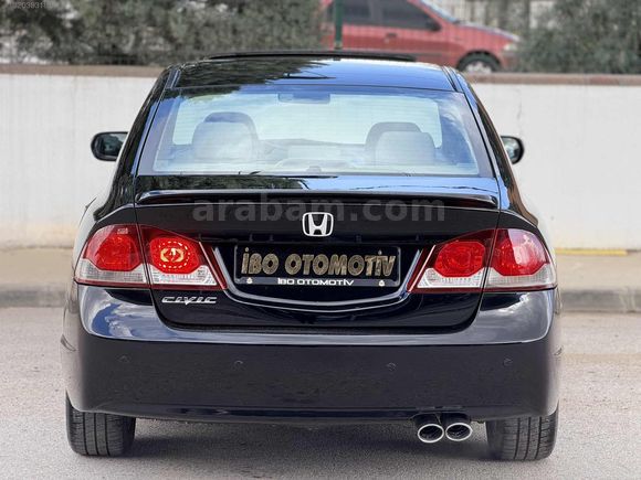 2011 MAKYAJLI KASA ELEGANCE OTOMATİK CİVİC