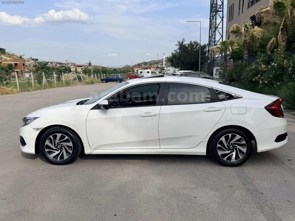 ERBAY DAN HONDA CİVİC ELEGANCE LPGLİ 105.000 KM 2017 MODEL