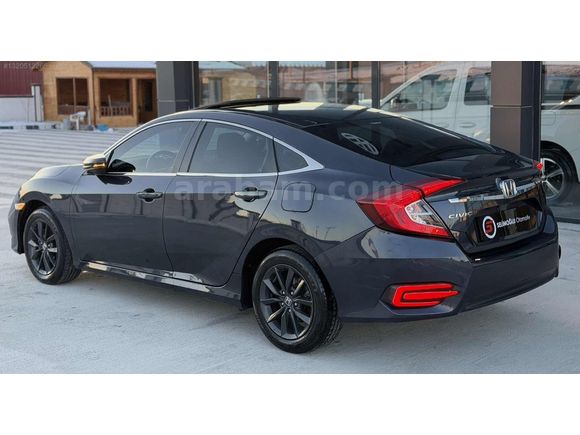 2021 Honda Civic Elegance Kozmik mavi 113.000 km.