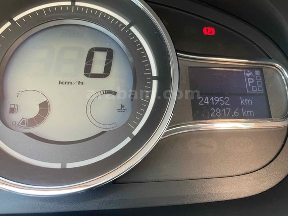 Sahibinden Renault Fluence 1.5 dCi Touch Plus 2014 Model 