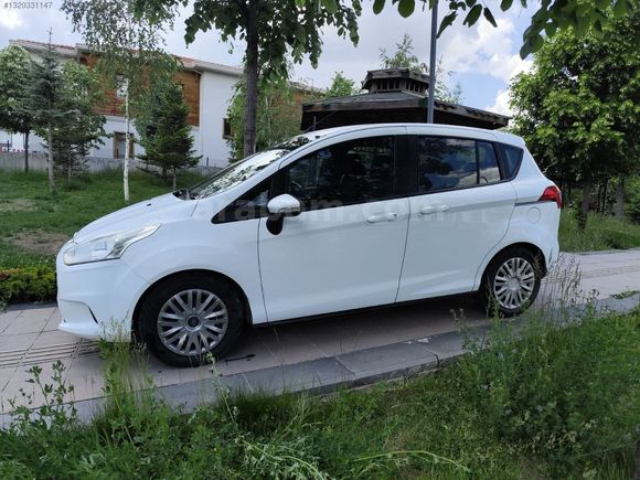 FORD/BMAX/DEĞİŞENSİZ/DÜŞÜK KM/K. KARTI İMKANI