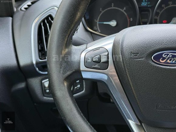 TİTAN MOTORS 212 BİN KM 2013 ÇKŞ.FORD B-MAX 1.5 TDCI TITANIUM